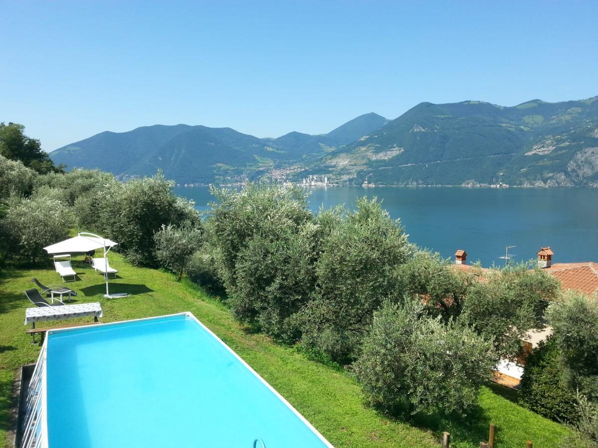 Magic On The Lake - Panoramic Marone Buitenkant foto
